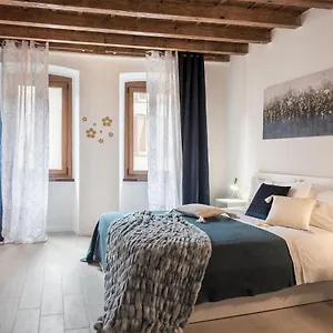  Apartamento Domusbergamo - Boutique Italia