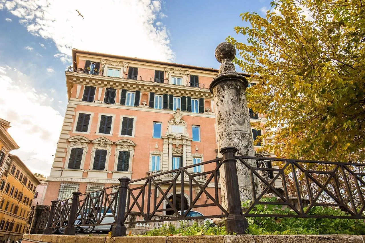 Palazzo Marescalchi Belli, Vicino Piazza Di Spagna Roma